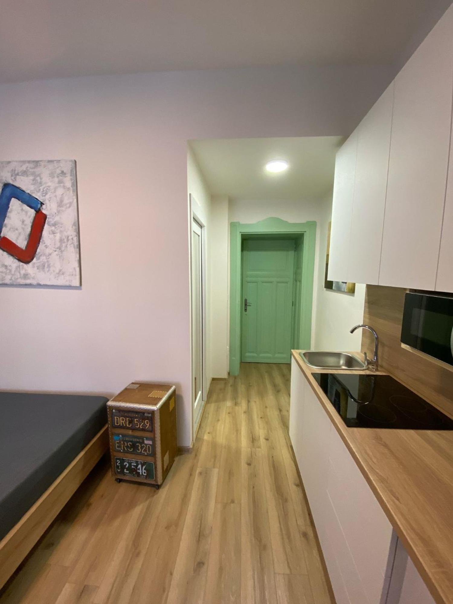 Minato Apartments Ostrava Center Экстерьер фото